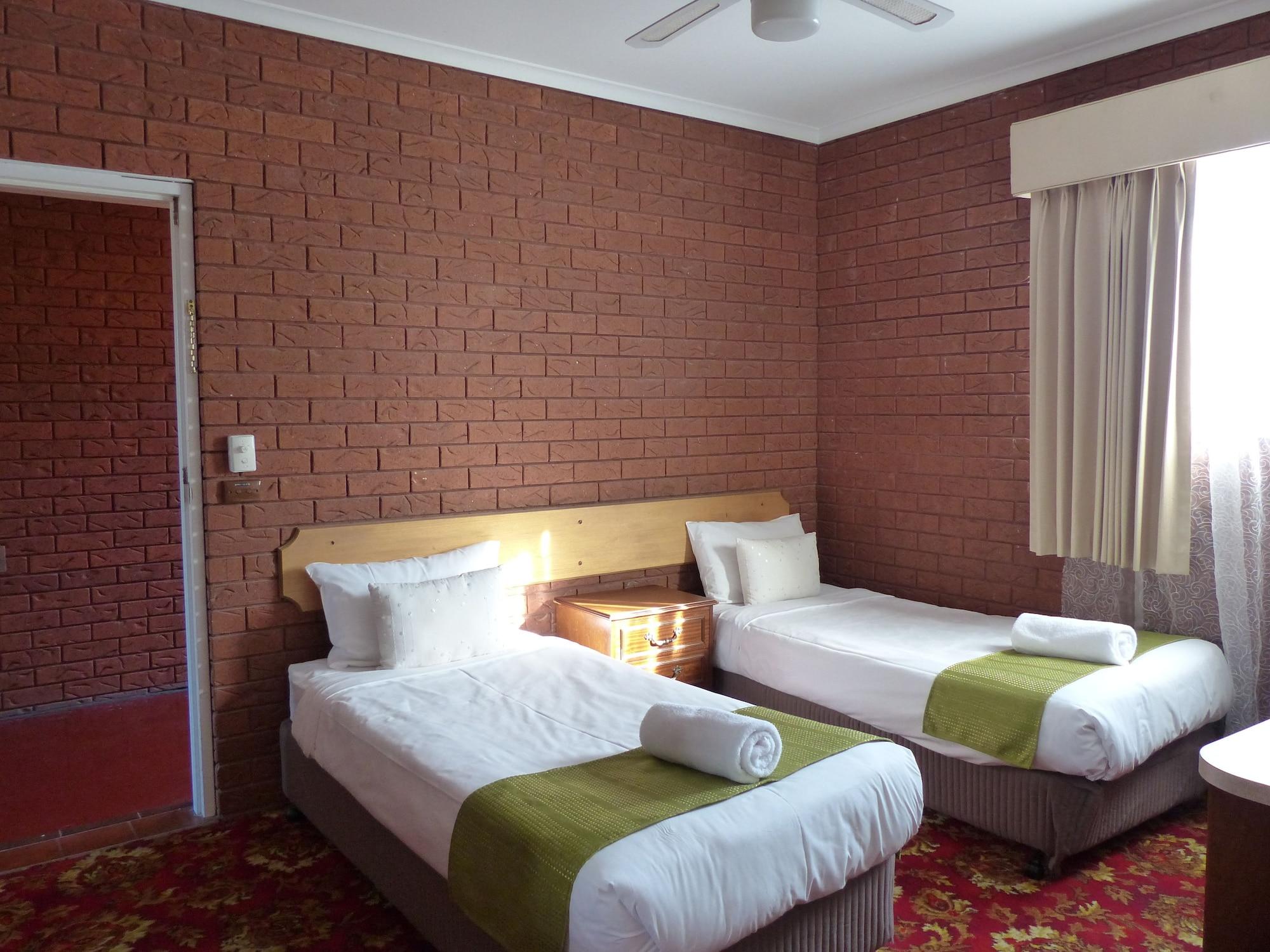 Meramie Motor Inn Albury Exteriör bild
