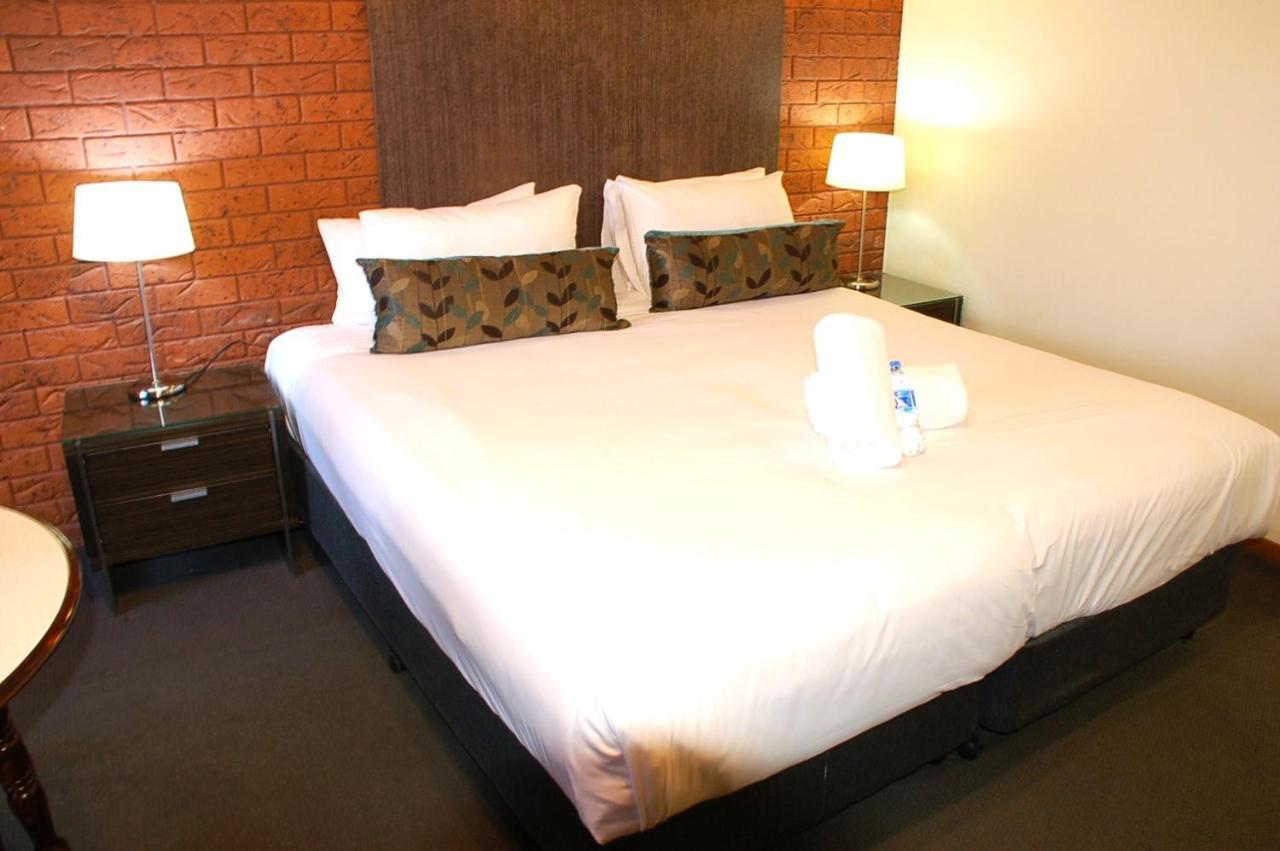 Meramie Motor Inn Albury Exteriör bild