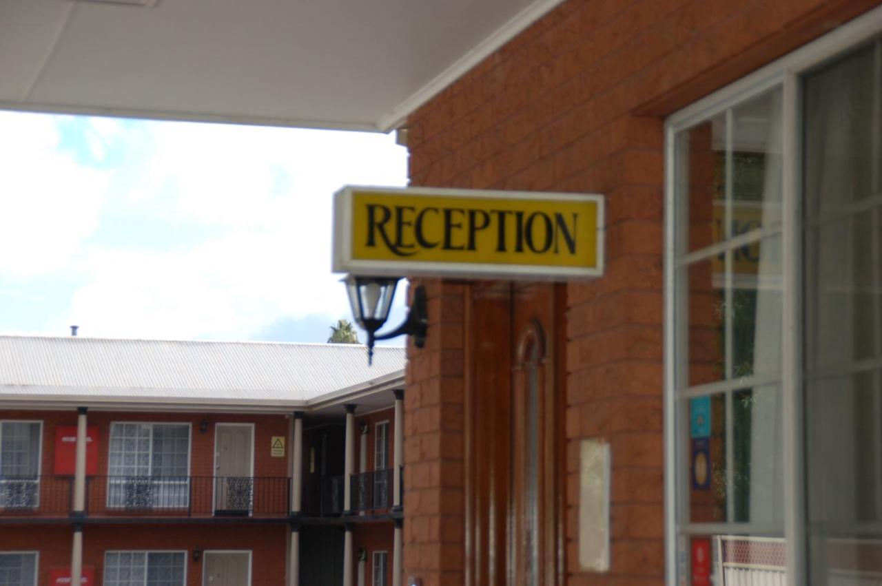 Meramie Motor Inn Albury Exteriör bild