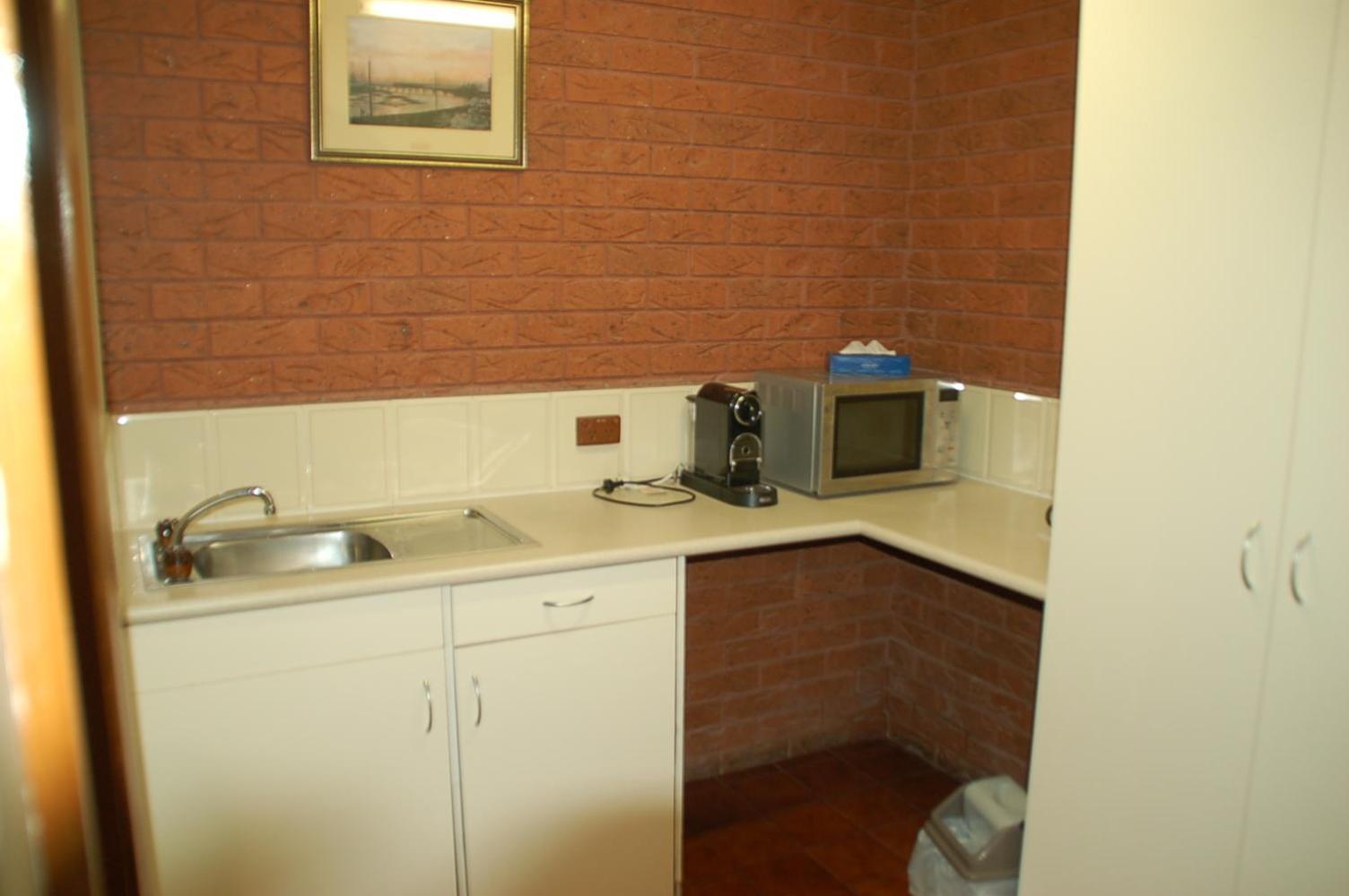 Meramie Motor Inn Albury Exteriör bild